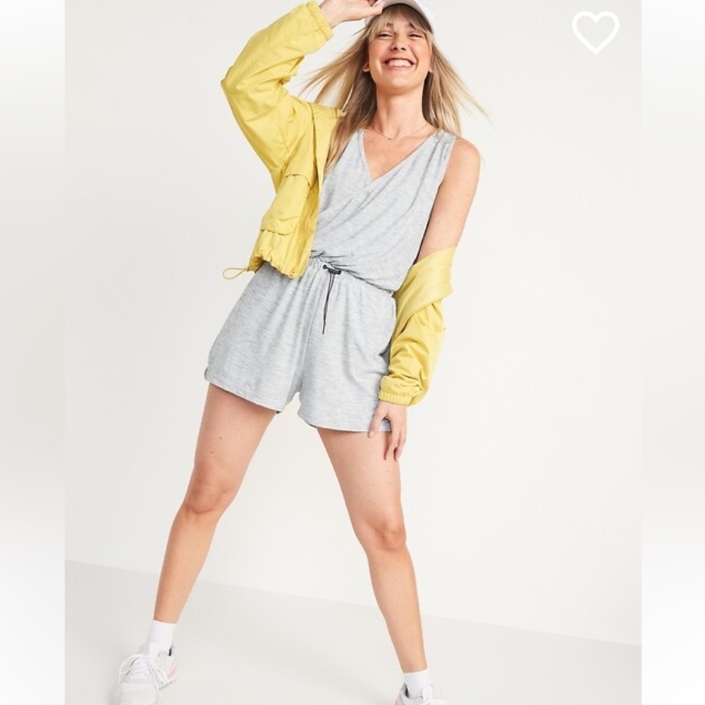 Old Navy Breathe ON Cross-Front V-Neck Romper Gray Women’s XL Nursing Friendly